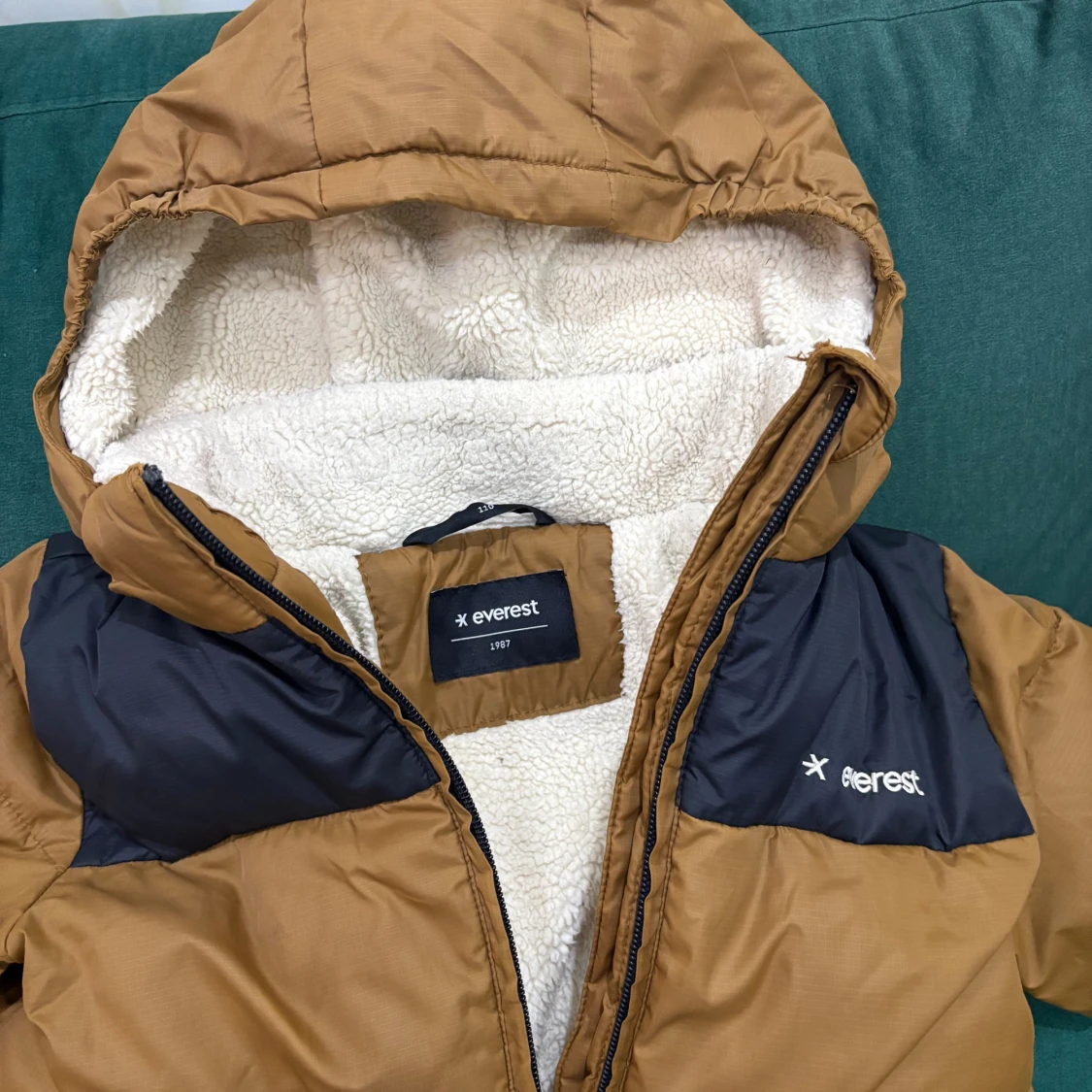 Brun pufferjacka från Everest - 2