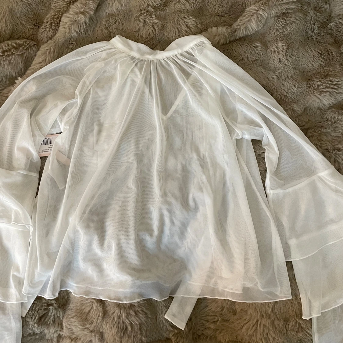 Helt oanvänd blus från Nelly!! - 2