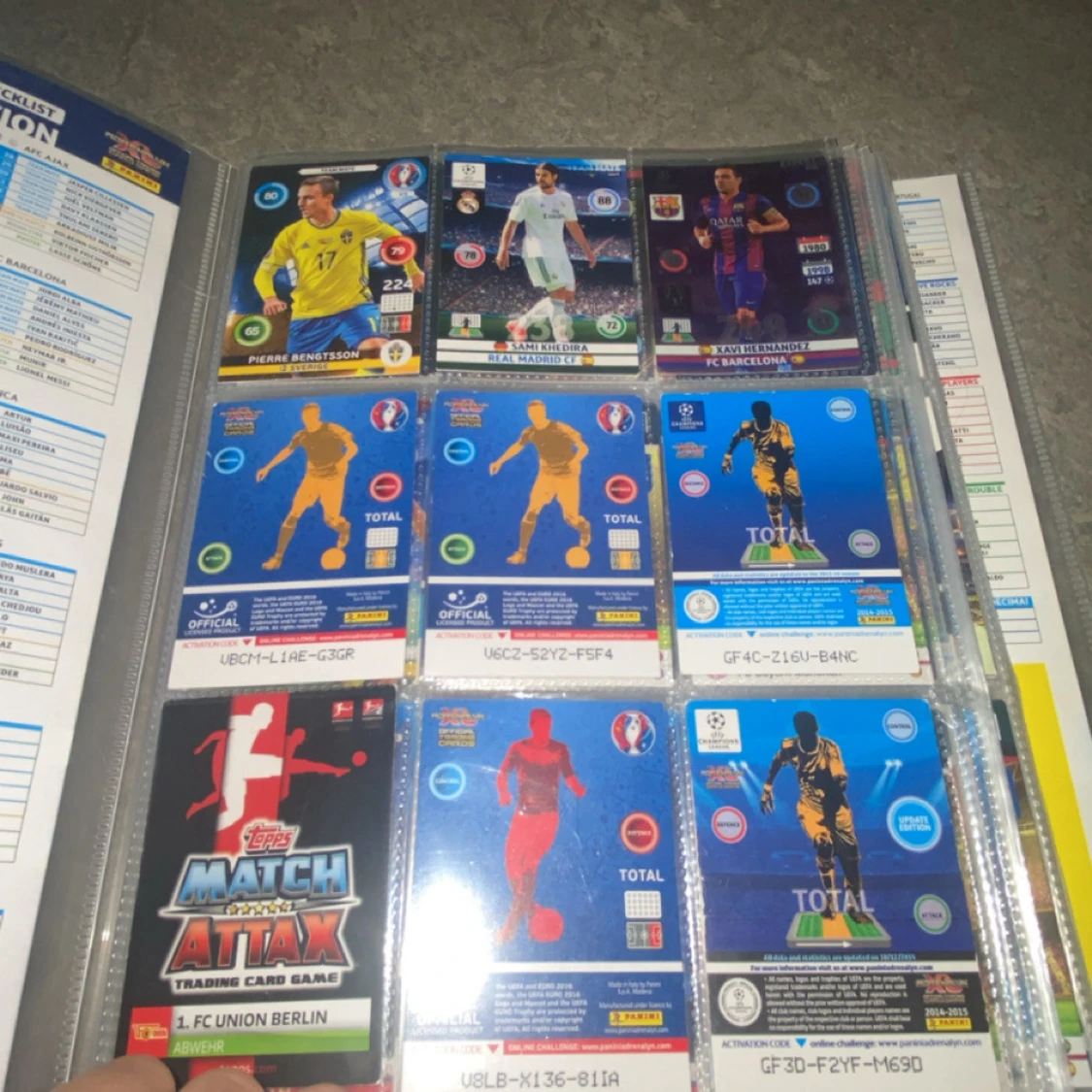 UEFA Champions League Adrenalyn XL 2014-2015 Collector's Binder Nordic Edition - 1