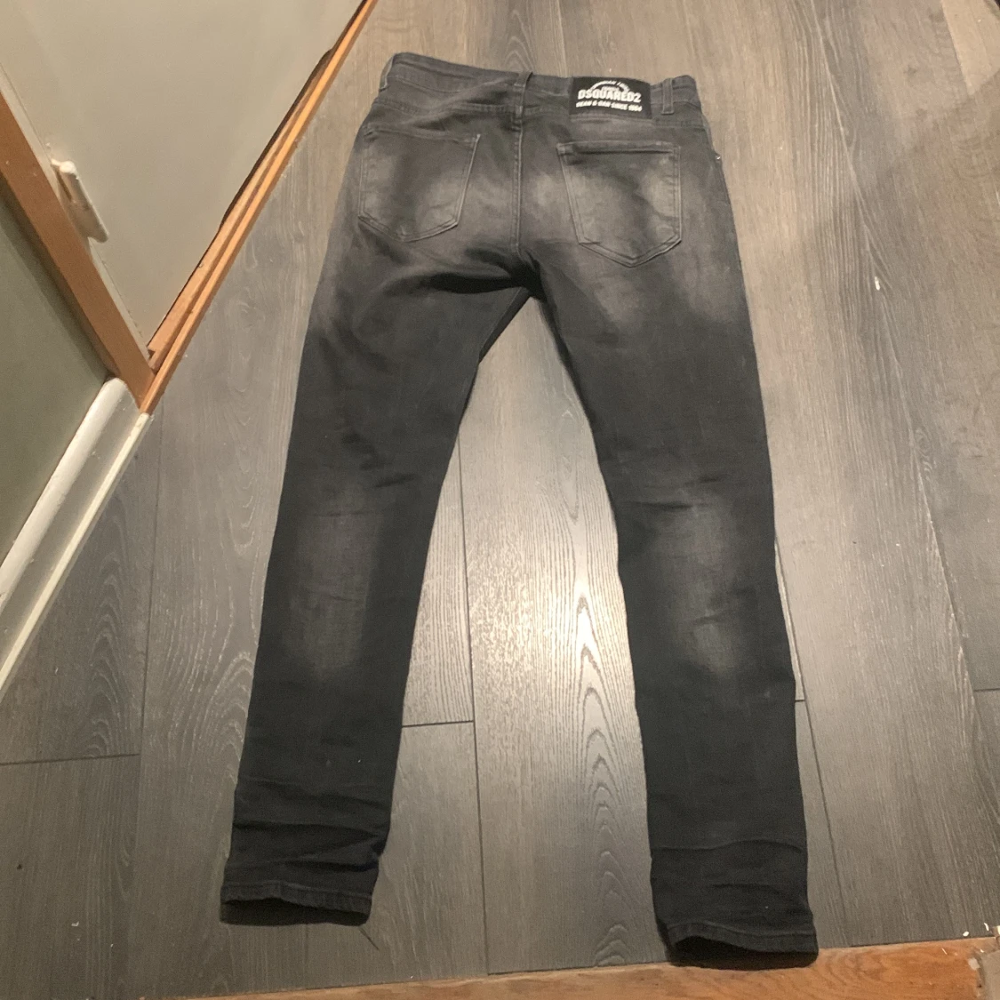 Svarta skinny jeans från Dsquared2 - 1