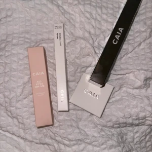 Caia - Oöppnat 🌸