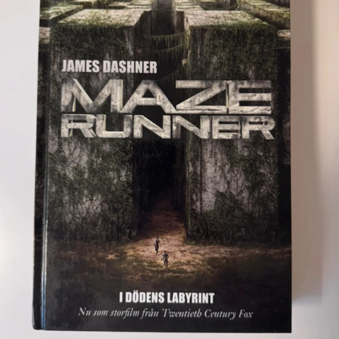 Maze Runner-trilogin: I dödens labyrint, I vansinnets öken, I dödens stad - 1