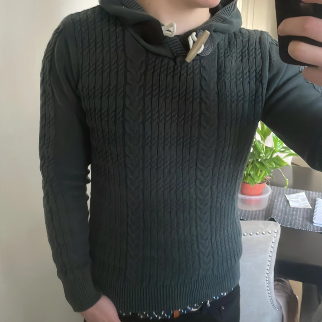 Unik grön stickad hoodie - 2