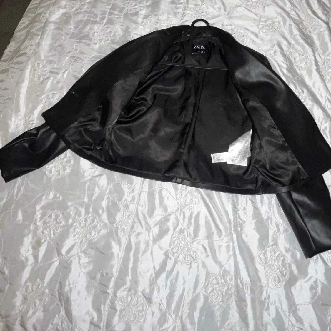 Svart skinnjacka från Zara - 1