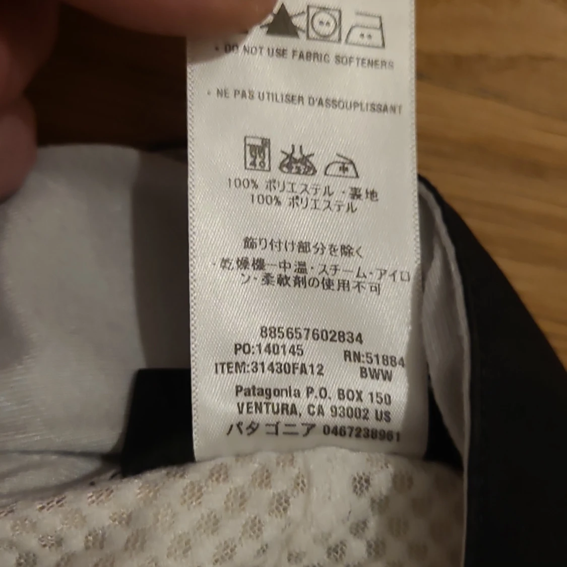 Svarta täckbyxor från Patagonia dam M - 3