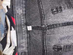 Kläder  - Jag säljer kläder som inte passar längre så hör av dig om du är intresserad?