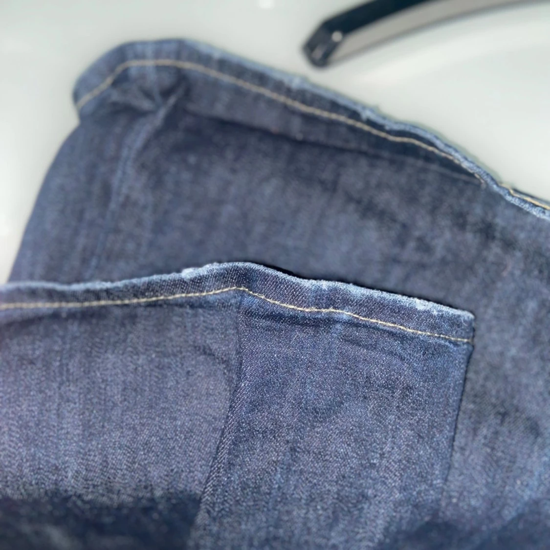 Mörkblå bootcut jeans  - 3