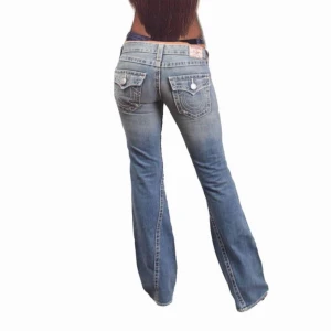 True religion jeans joey - Säljer mina superfina lowwaist true religion jeans i storlek 24💕de är som nya