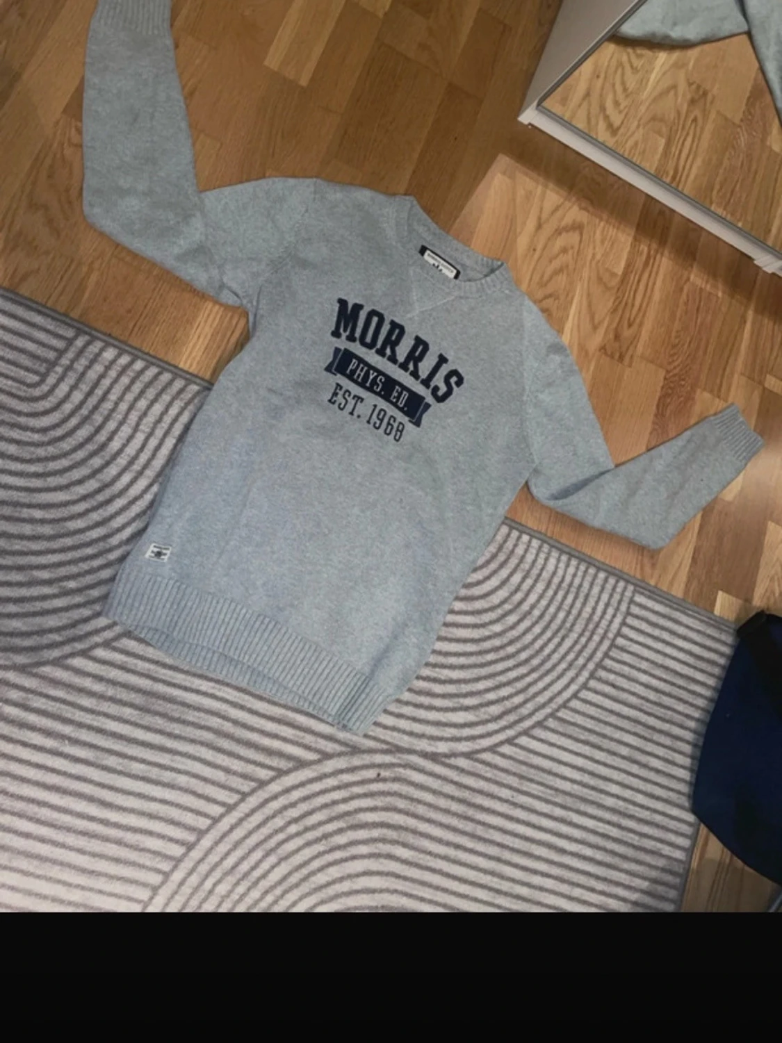 Grå stickad tröja Morris 