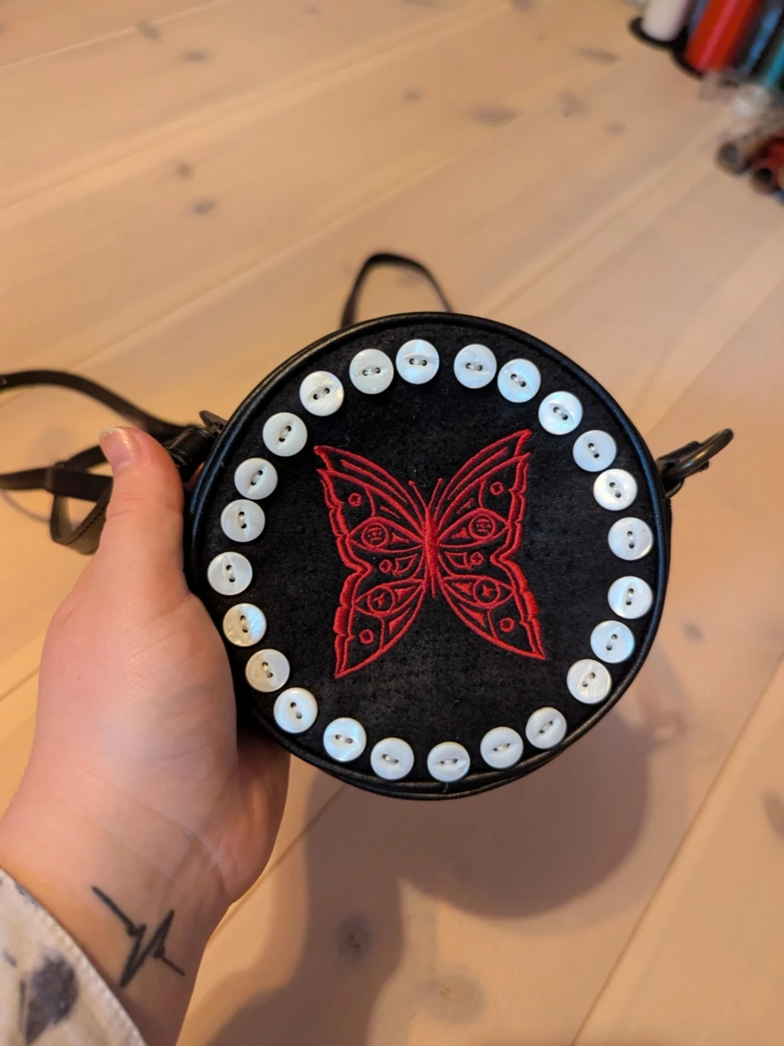 Fin rund axelväska  - 1