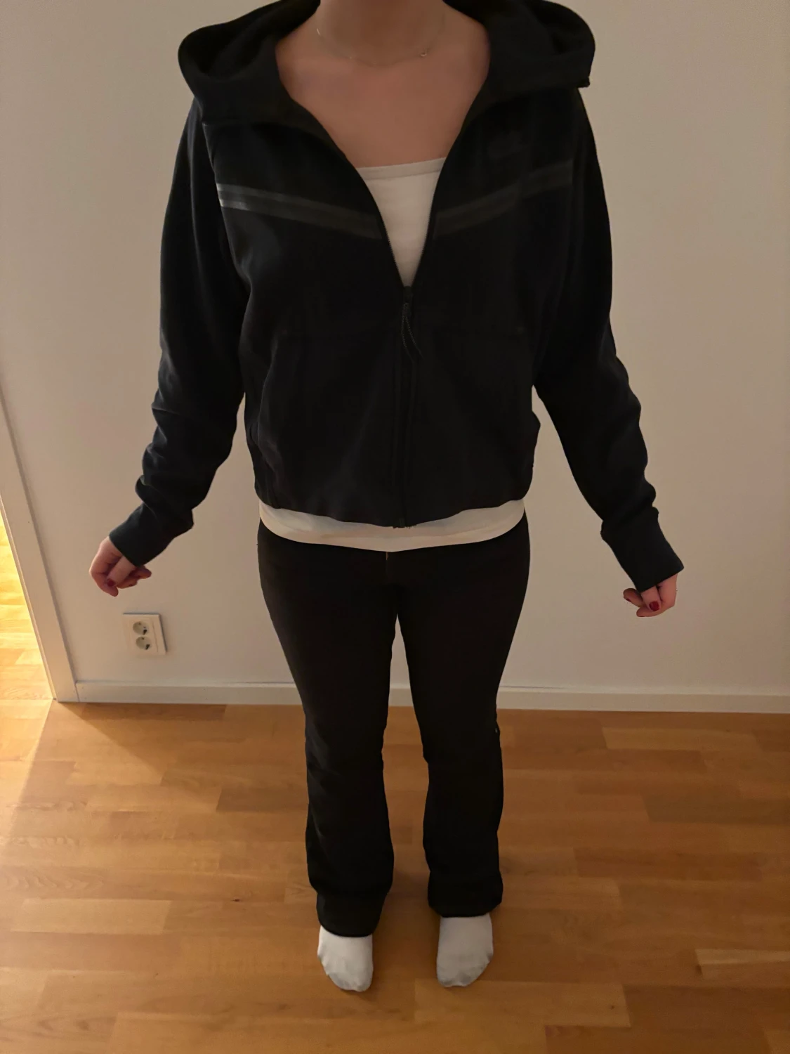 Nike Tech Fleece W - 1