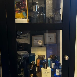 Parfymer - Här är en samling med både exklusiva och designer dofter, några nische. Hör av dig om du är intresserad, kan prisförhandla ☺️