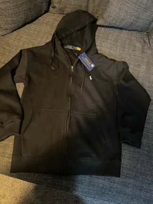 POLO RALPH LAUREN  - Helt ny och tagg på 