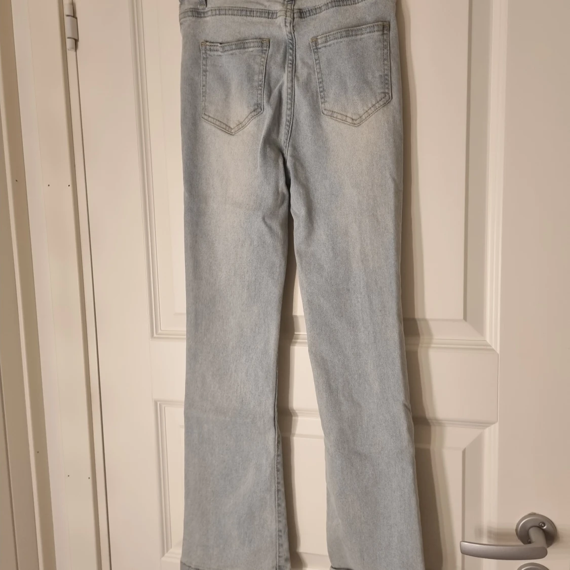 Ljusblå bootcut jeans - 1