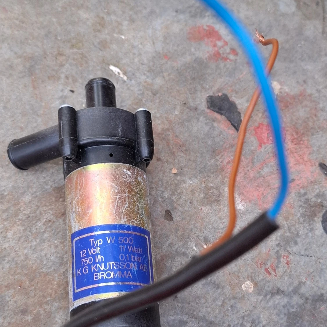 K G Knutsson Typ W 500 12V pump