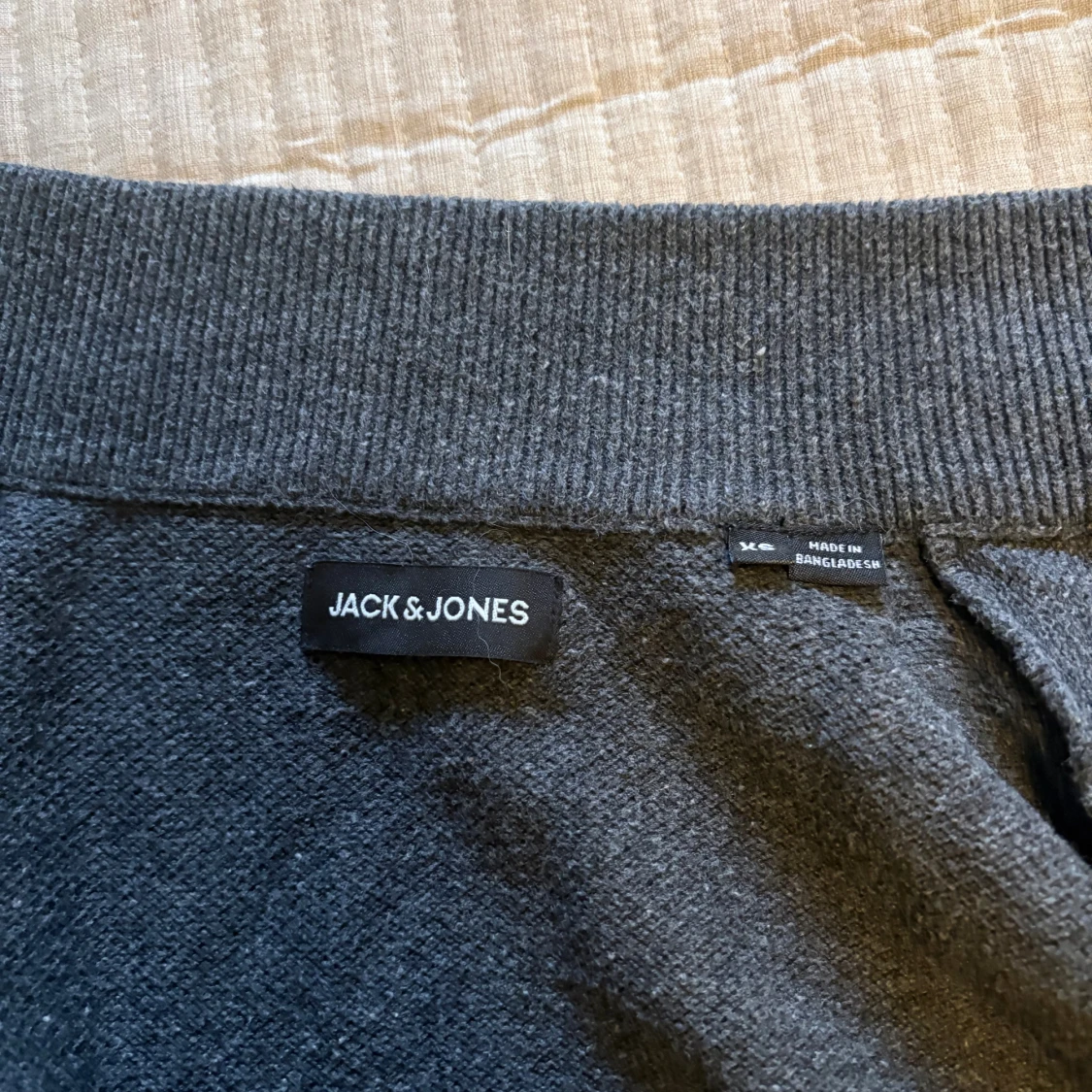 Mörkgrå kofta från Jack & Jones - 1