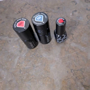 Gel polish/gellack, kräver uv-ledlampa - Semilac oanvända. 