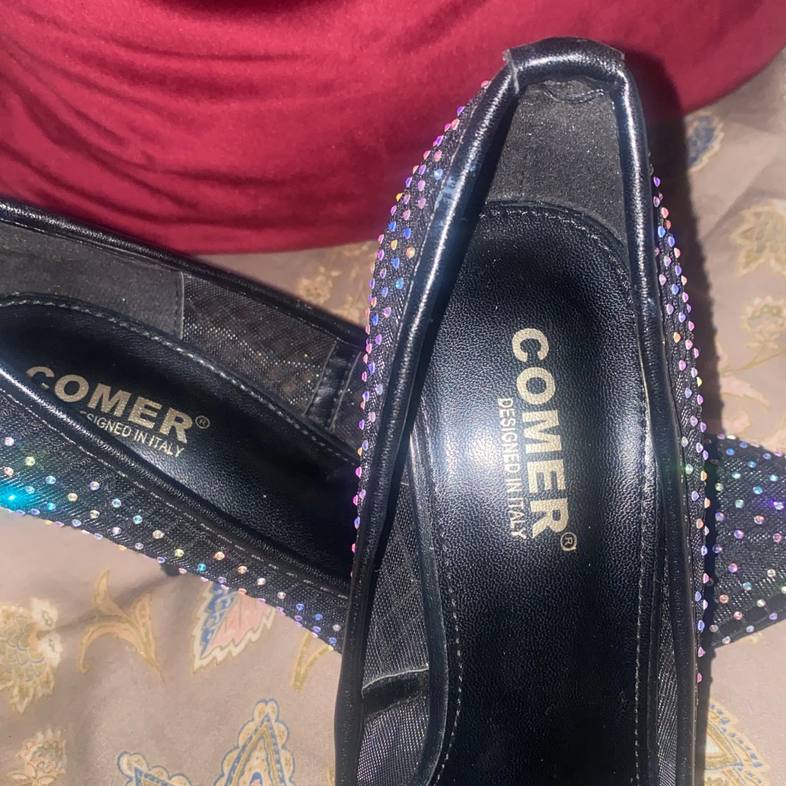 Svarta glittriga pumps  - 1