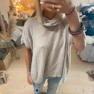 Softgoat polo tröja - Såå snygg i Kashmir ❤️