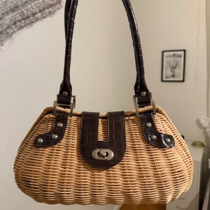 Väska  - Väska från humana som inte kommit till användning 