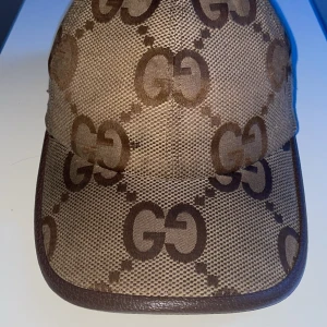Beige gucci jumbo keps - Beige Gucci jumbo keps 