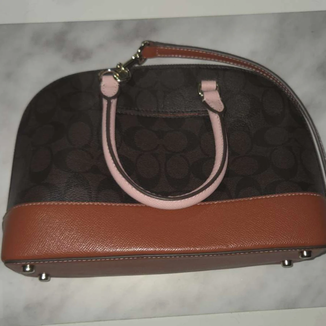Coach handväska med rosa handtag - 1