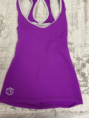  Bia Brazil, träningstopp -  Be Brazil Träningstopp i lila färg storlek XS.