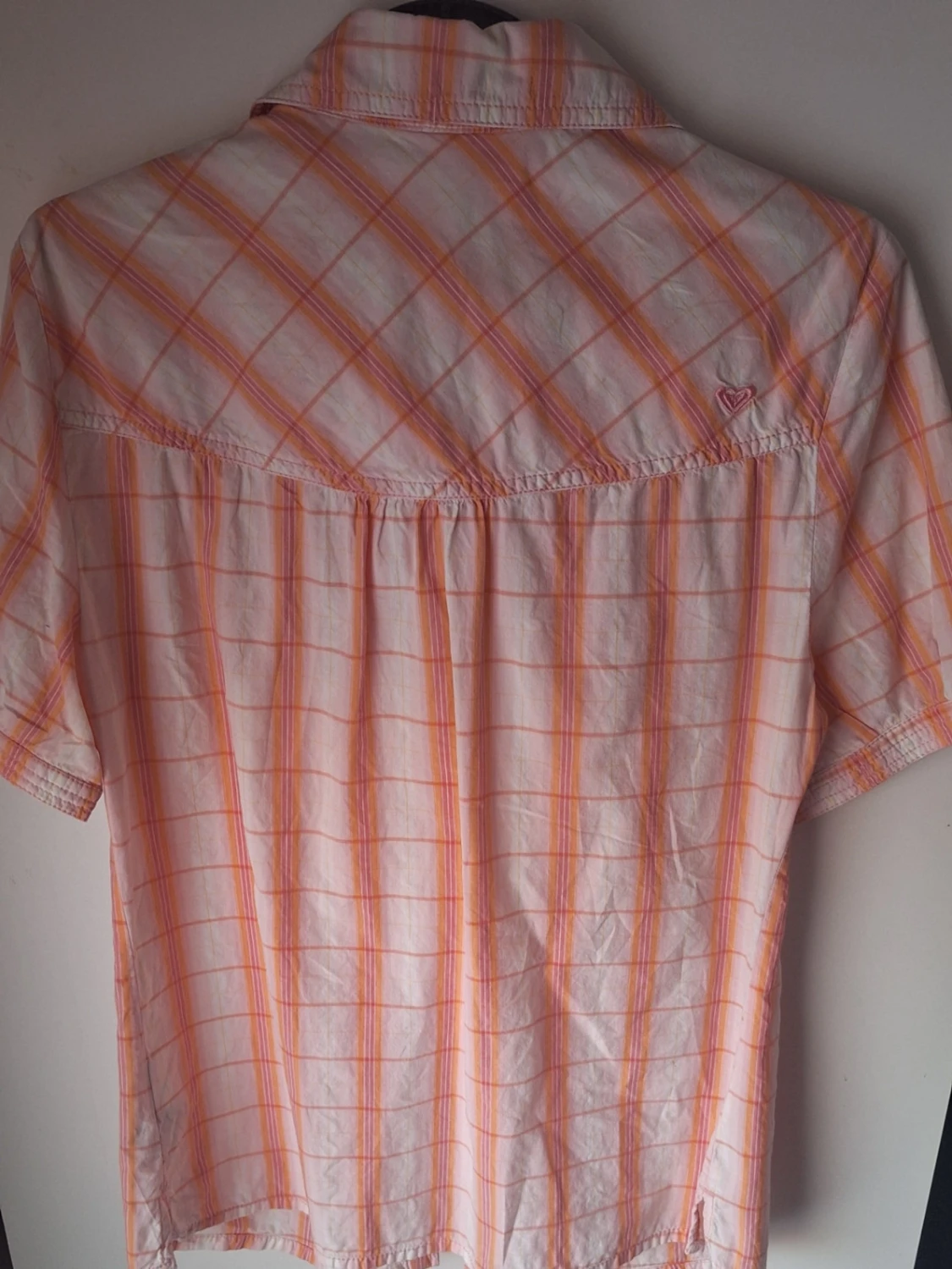 Rutig kortärmad skjorta från Roxy - 1