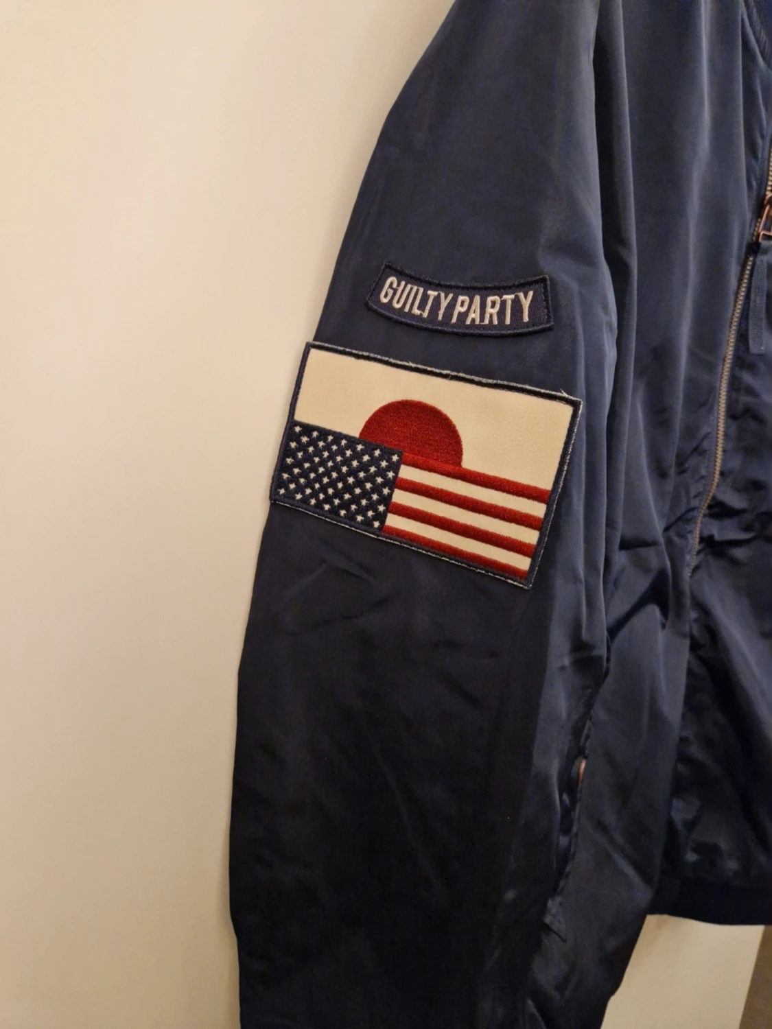 Oanvända Bomberjacka Storlek M - 4