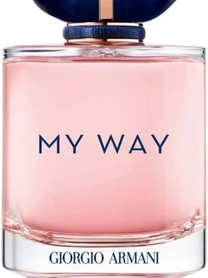 My Way av Giorgio Armani - En damparfym från giorgio Armani❤️Köpte den från kicks för 750 kr för en månad sen men gillade inte doften när jag öppnade den. I princip oanvänd förutom några få sprut. Fråga efter egna bilder och lämna gärna prisförslag🩷 
