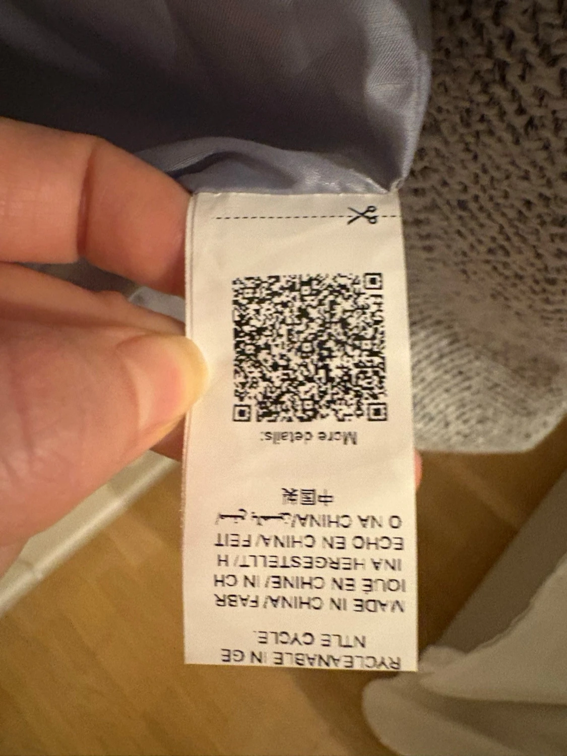 Gråmelerad kappa med mönster - 5