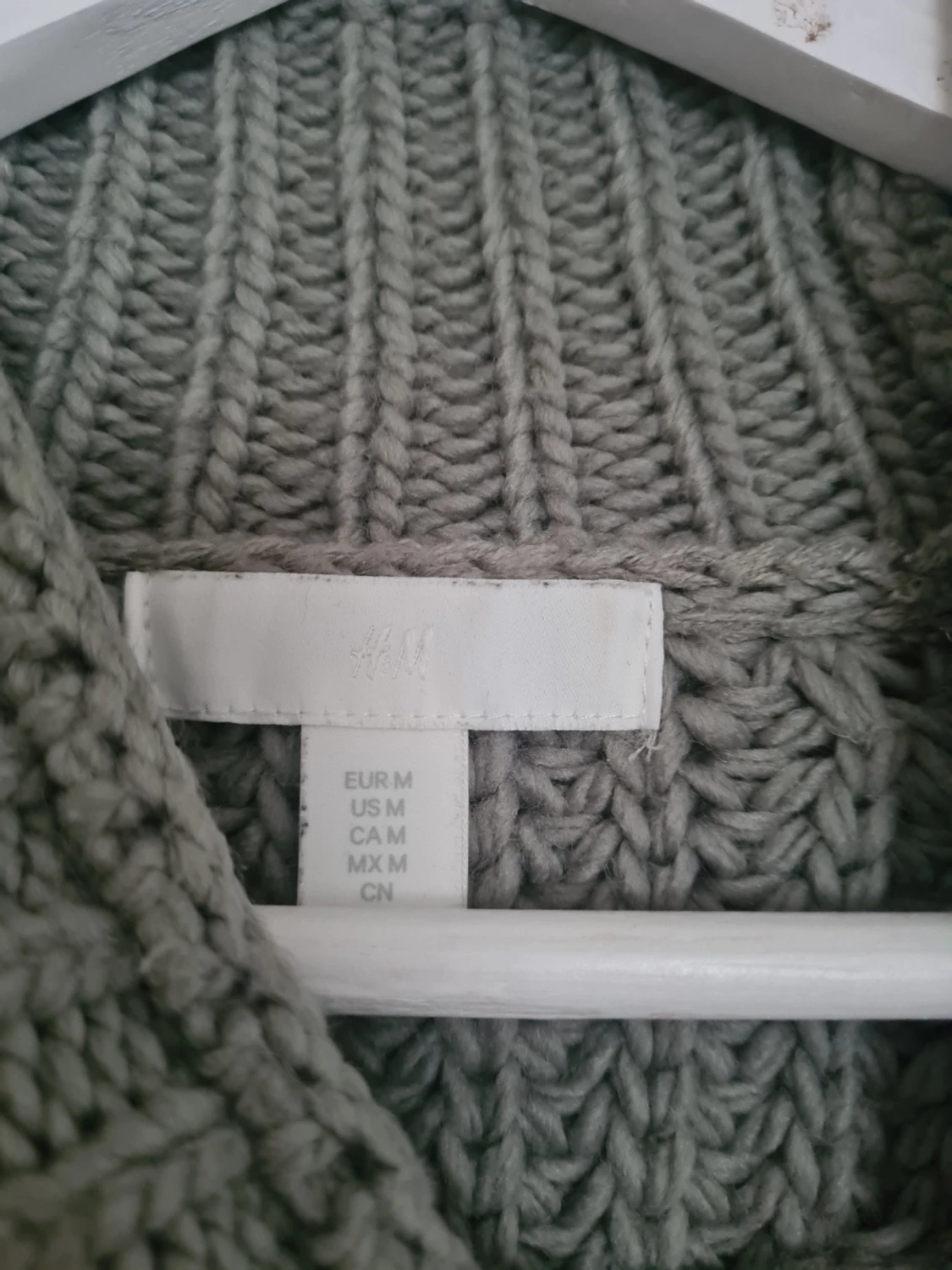 Grön stickad polotröja från H&M - 2