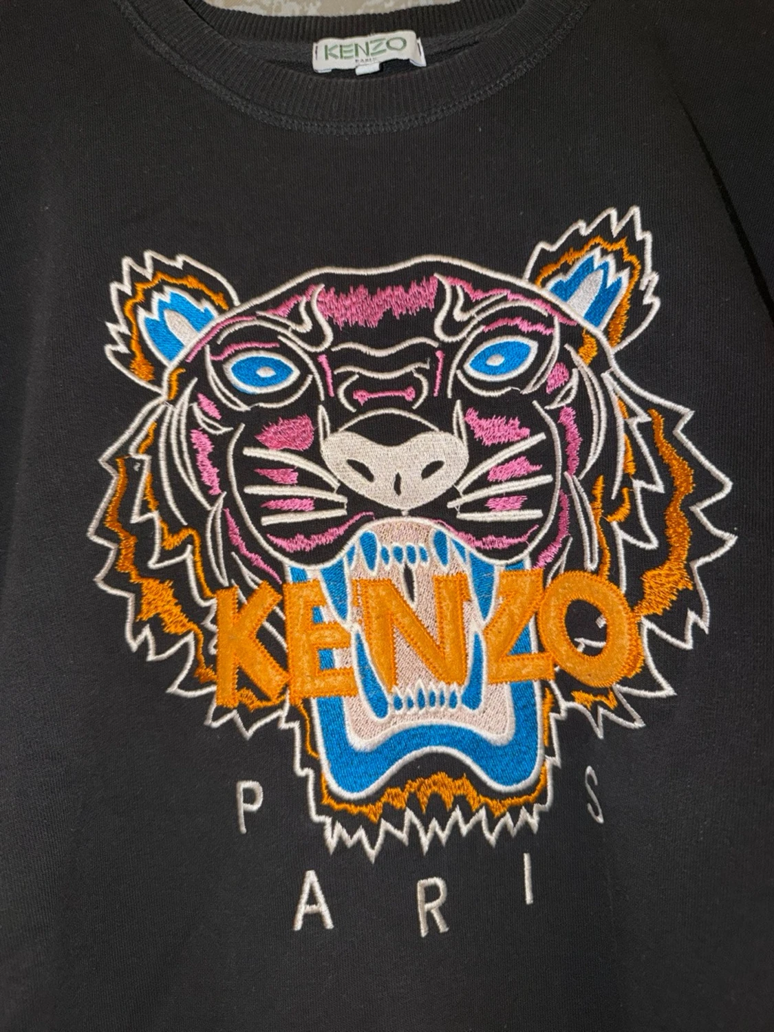 Svart sweatshirt från Kenzo med tiger - 1