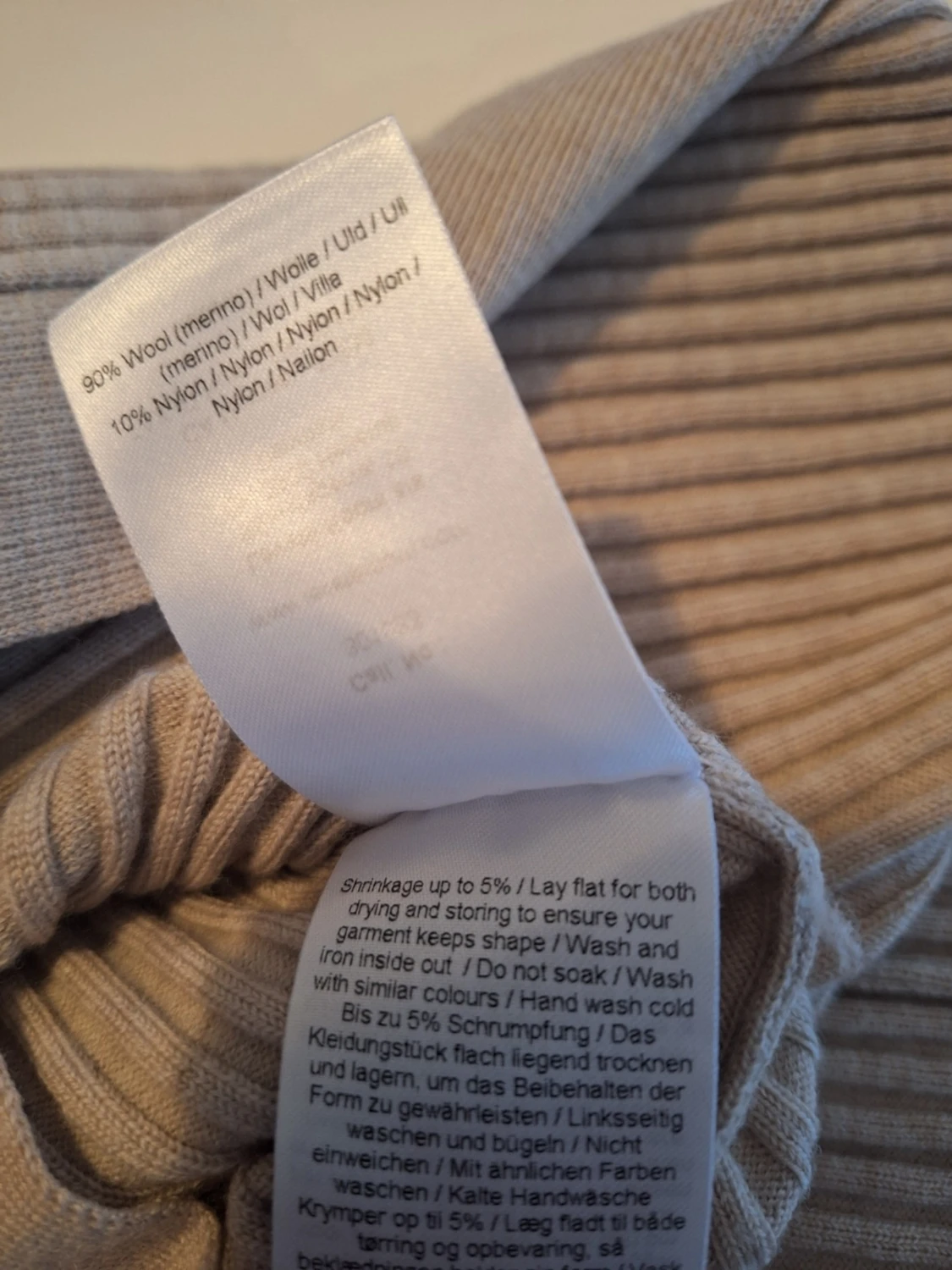 Ny Beige ribbad långklänning Levate Room i merinoull strl M.  - 6