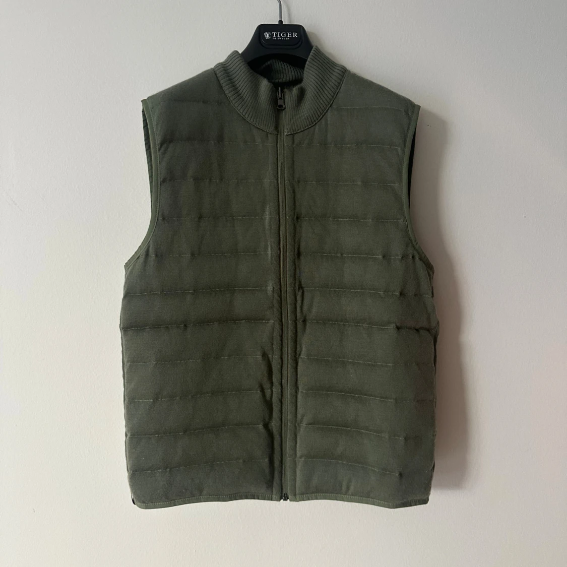 Olivgrön Kashmir väst från falconeri  - 3