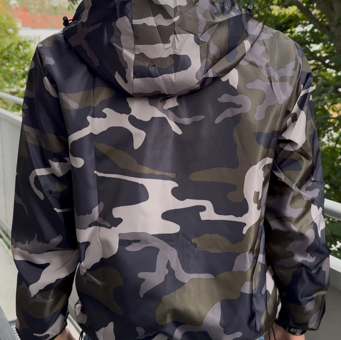 Camo windbreaker/höstjacka - 1