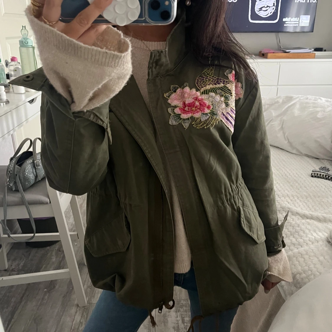 Jacka med broderi - 1