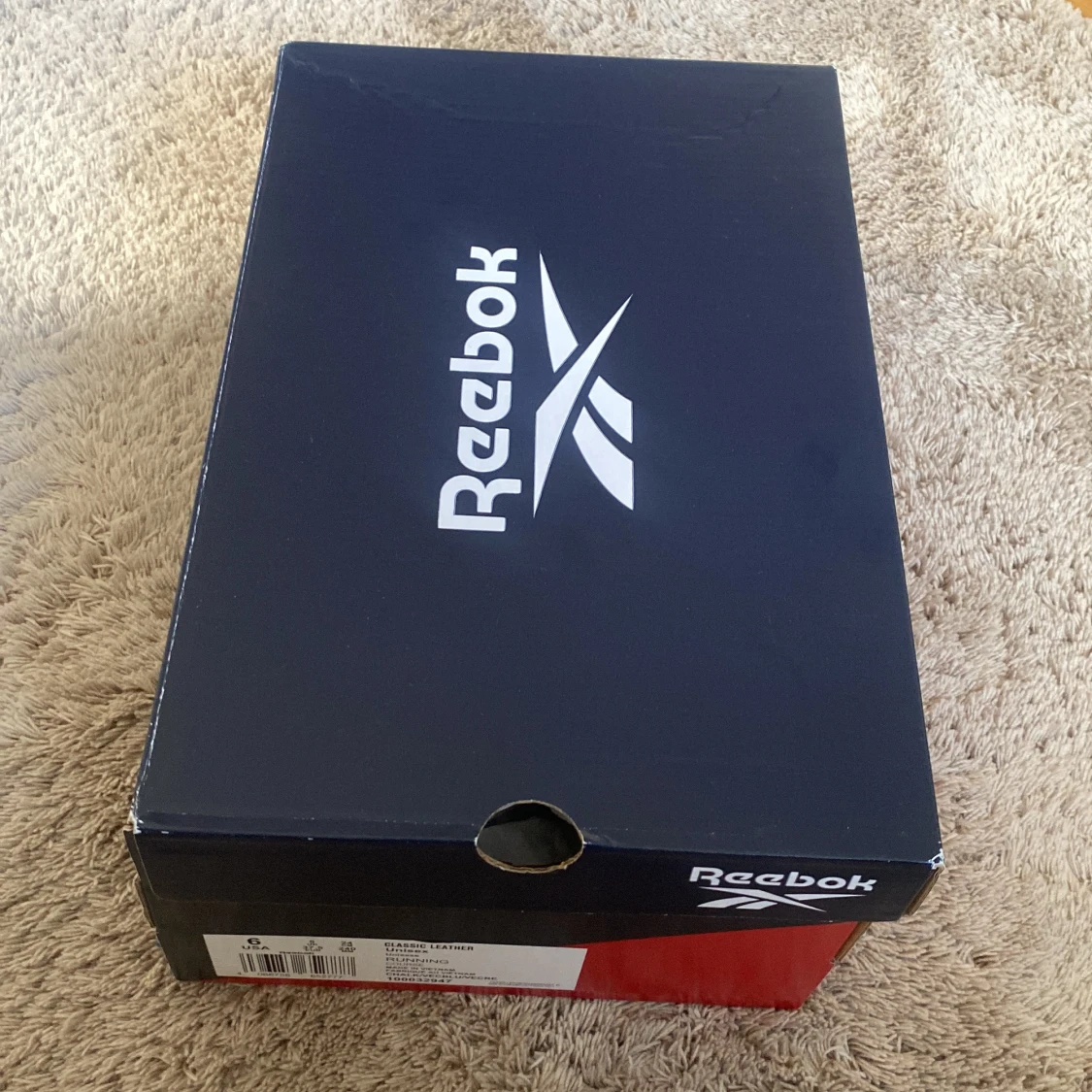 Vita Reebok Classic sneakers i skinn - 4