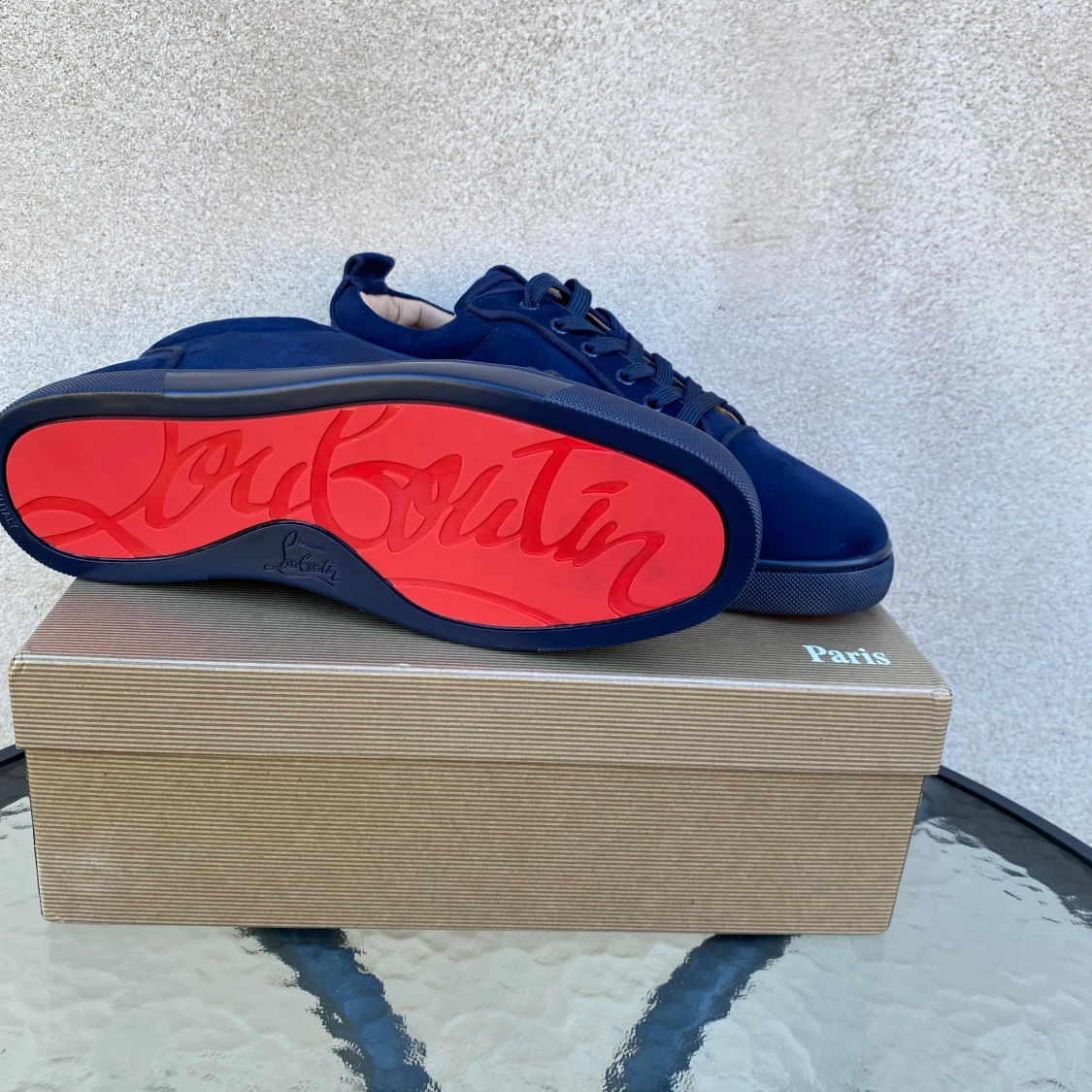 Mörkblå sneakers från Christian Louboutin