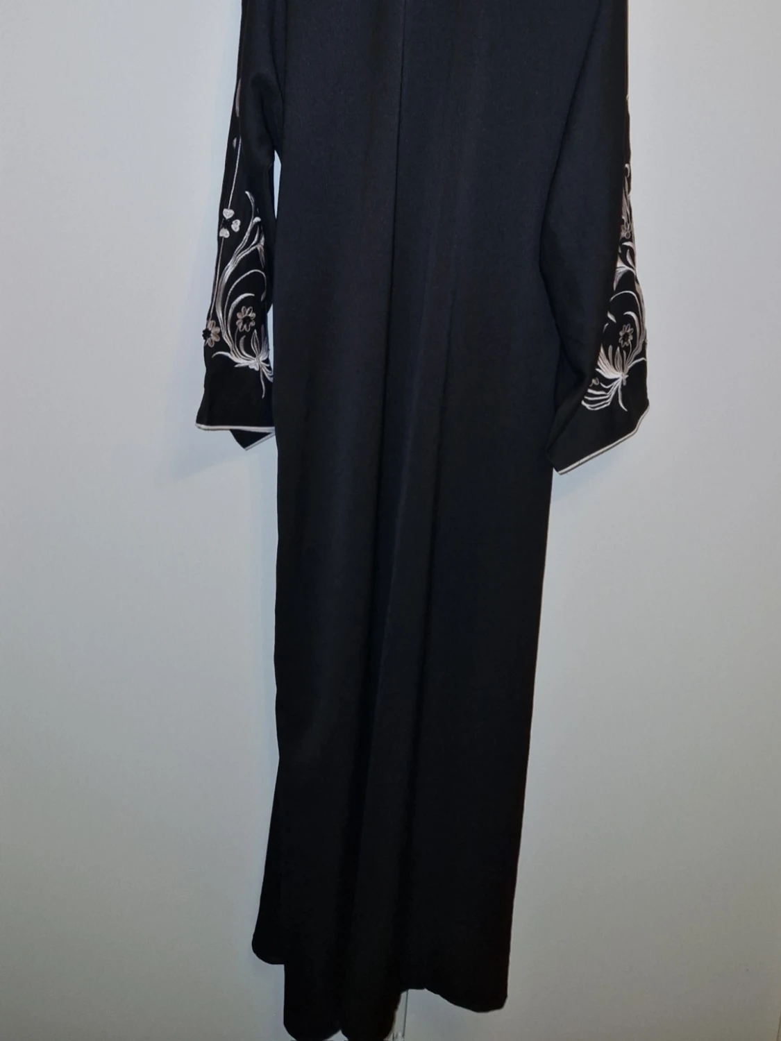 Svart festlig abaya i storlek 56 - 1