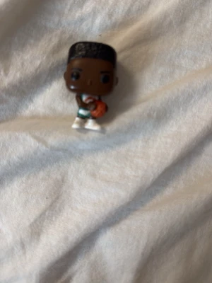 Stranger things kinder joy lucas  - Stranger things kinder joy Lucas. Säljer mina dubbletter kan även byta med. Meddela mig om ni har några frågor❤️