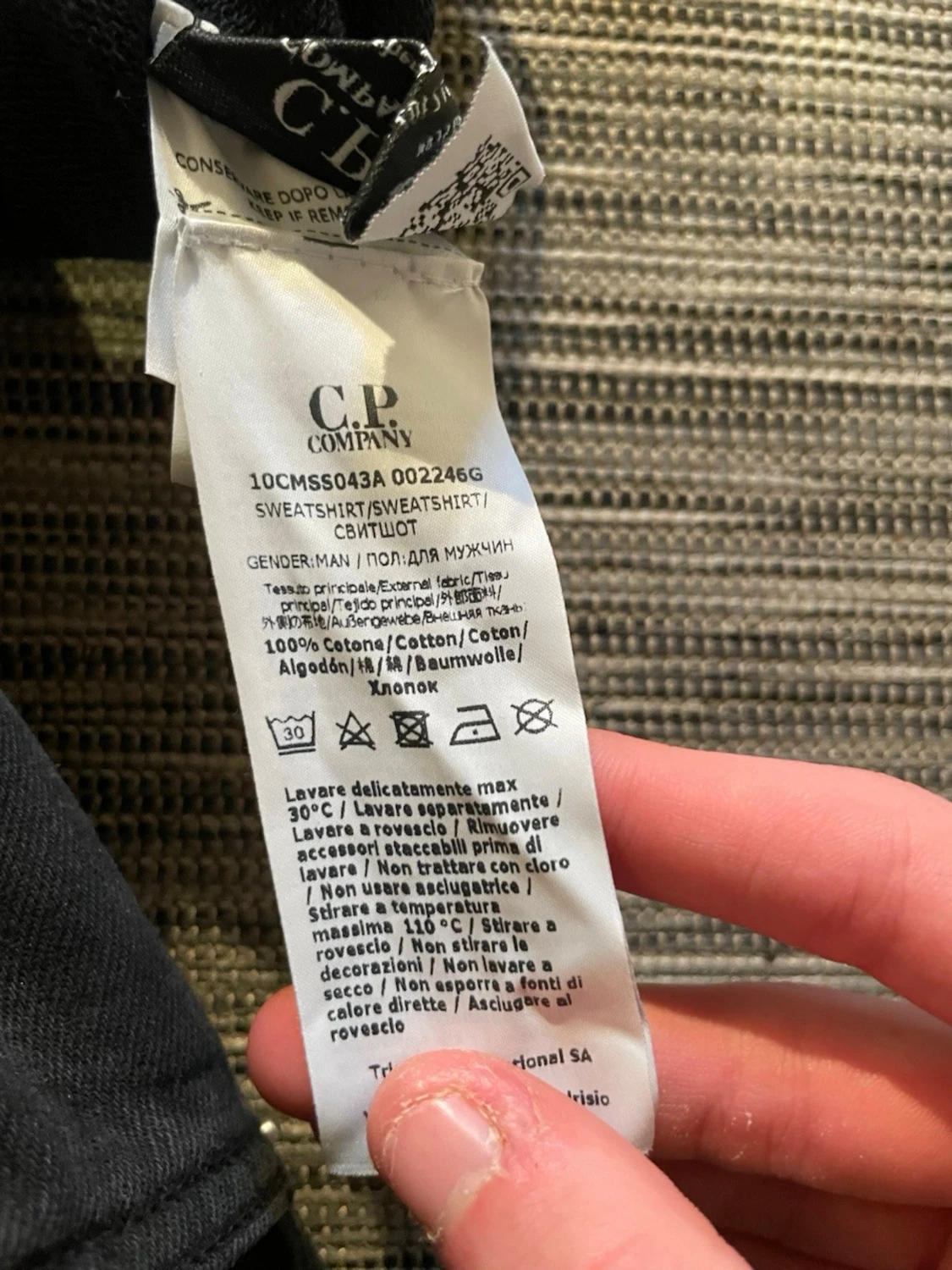 Mörkblå sweatshirt från C.P. Company - 4