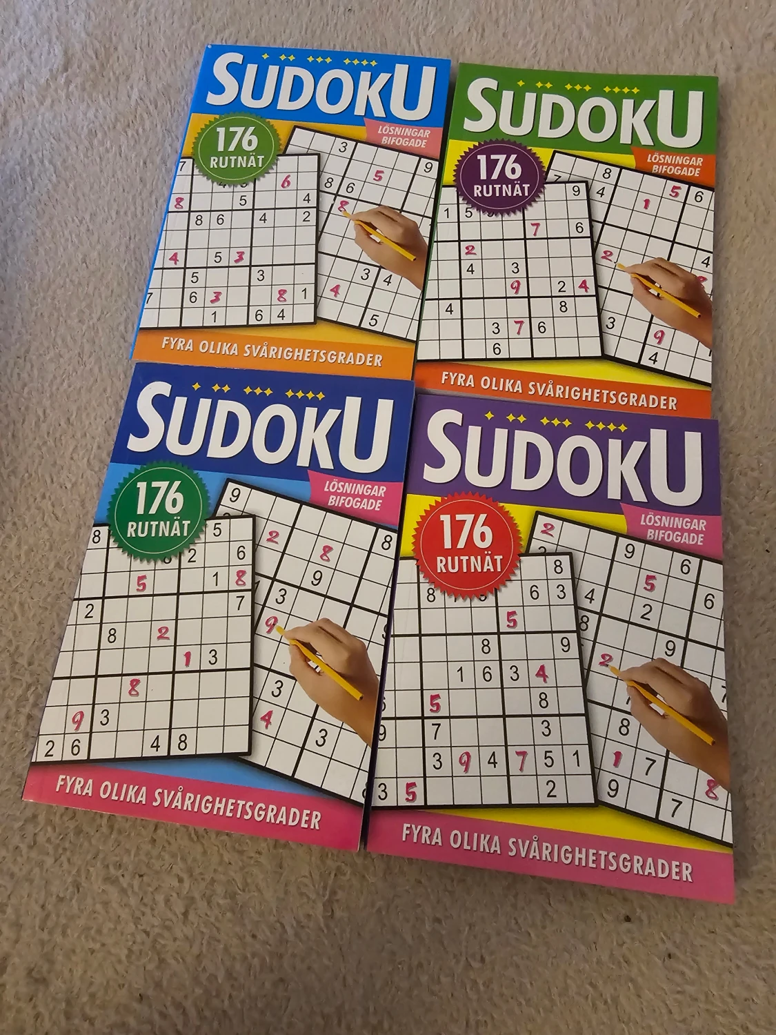 Sudoku - Fyra olika svårighetsgrader