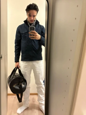 J.Lindeberg field jacket - Navy field jacket from J. Lindeberg                Model: Bailey Poly                                                    Size: S                                                                      Very good condition.                                            Price new: 340€