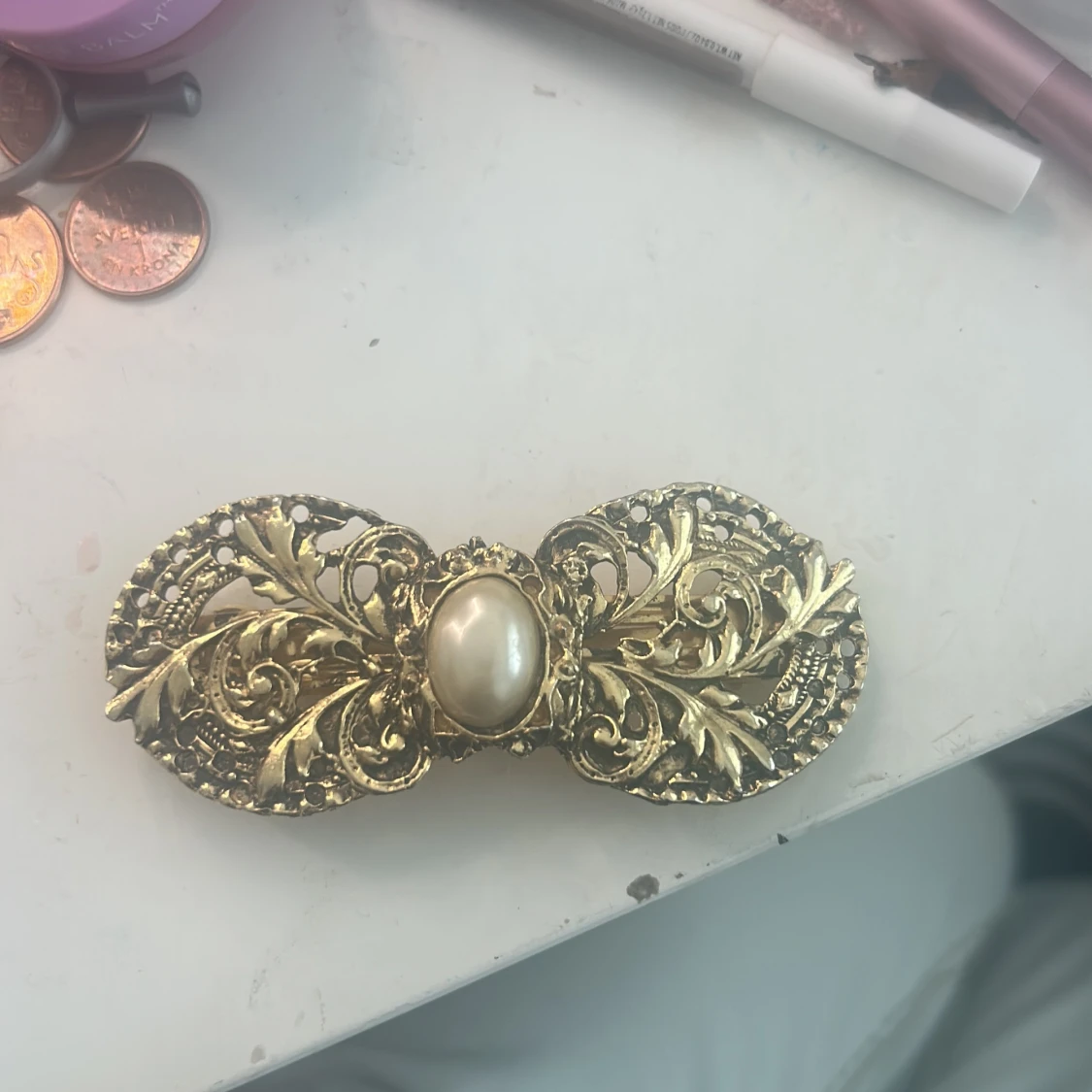 Vintage hårspänne med pärldetalj