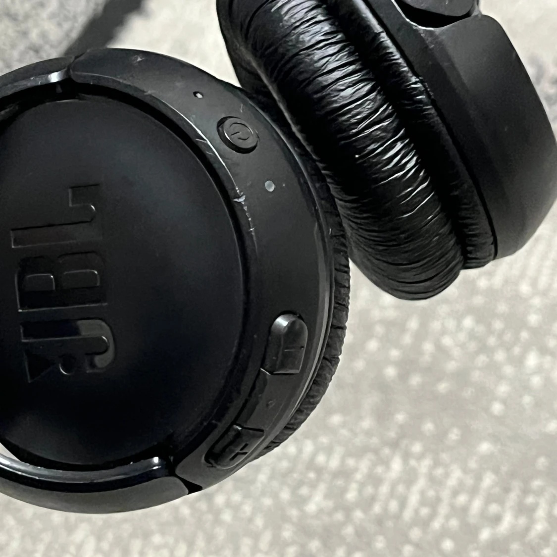 JBL trådlösa over-ear hörlurar - 4