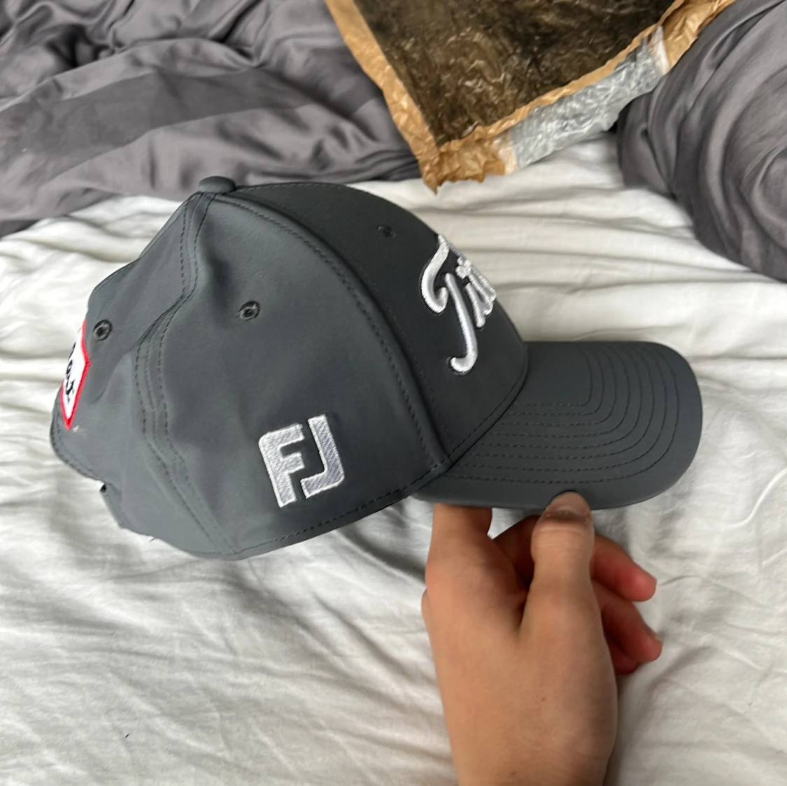 Grå Titleist PRO v1 fj keps - 2