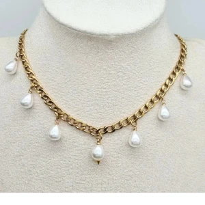 Handgjort halsband  - Rostfritt stål 🌸Längd-40cm 