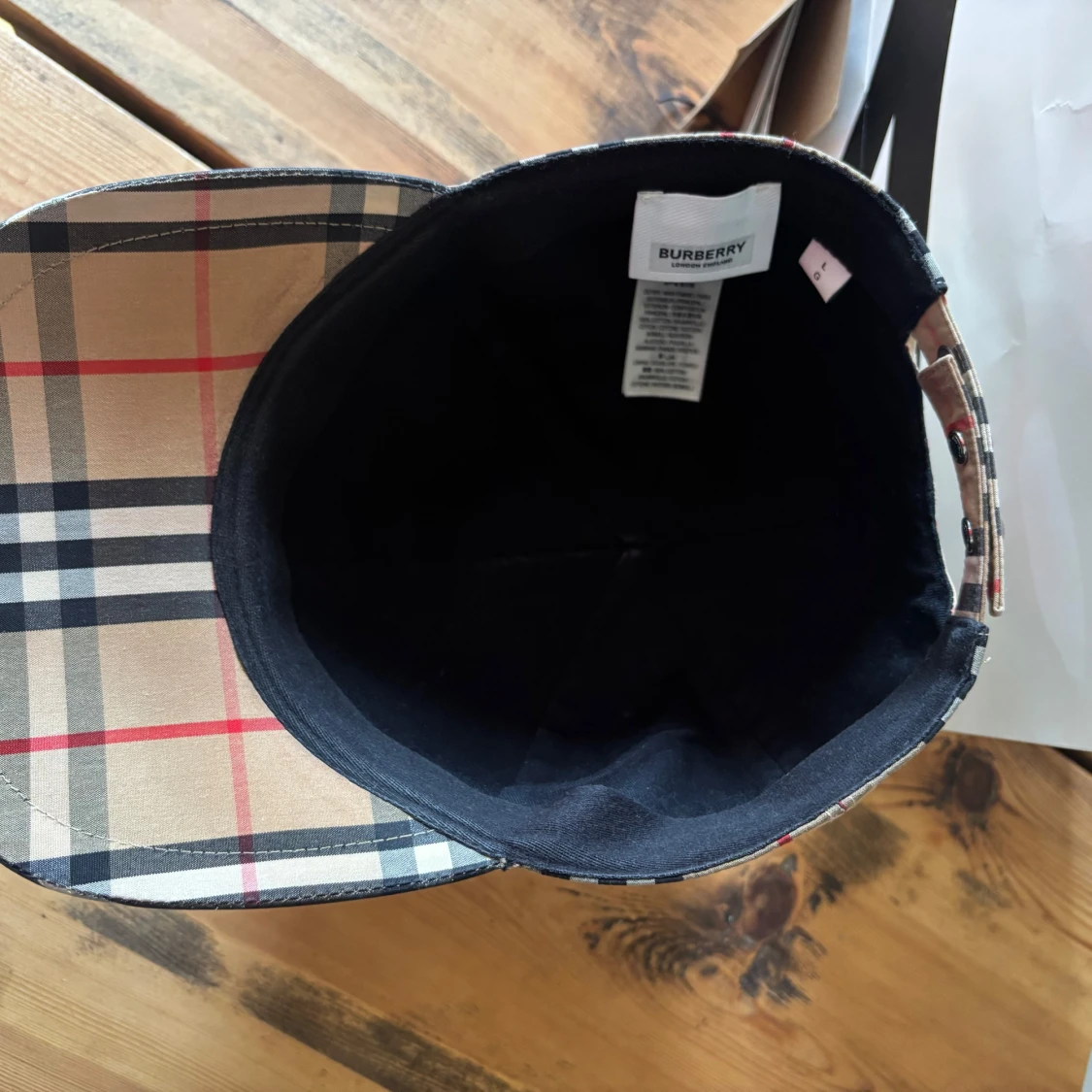 Burberry keps  - 4