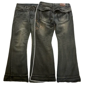 Tornado Mart style jeans French Conmection - Märke: French Connection. Passar M-L